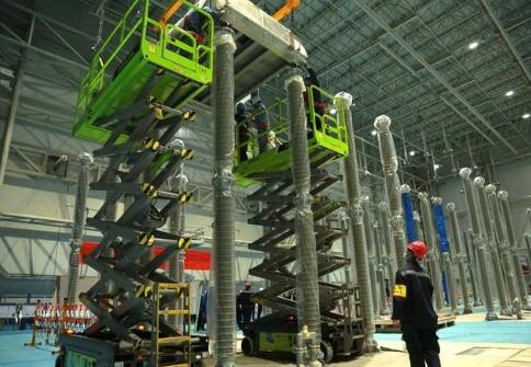 廣東電網(wǎng): 輸電工程“超級(jí)心臟”開(kāi)始安裝