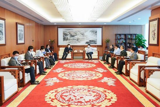 華能集團(tuán)有限公司總經(jīng)理、黨組副書記鄧建玲會(huì)見電力規(guī)劃設(shè)計(jì)總院院長(zhǎng)杜忠明