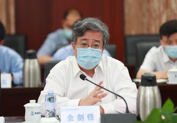 中核集團(tuán)黨組書(shū)記、董事長(zhǎng)余劍鋒：攜手同心干好新時(shí)代重大工程