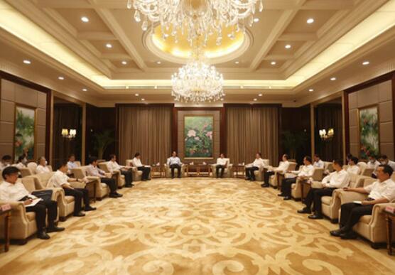 國家電網(wǎng)董事長毛偉明與福建省委書記于偉國、省長唐登杰會(huì)談