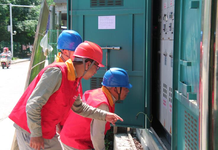 國(guó)網(wǎng)霞浦供電公司:高考保供電 我們?cè)谛袆?dòng)