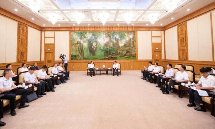 中核集團總經(jīng)理、黨組副書記顧軍與福建省委副書記、代省長王寧會談