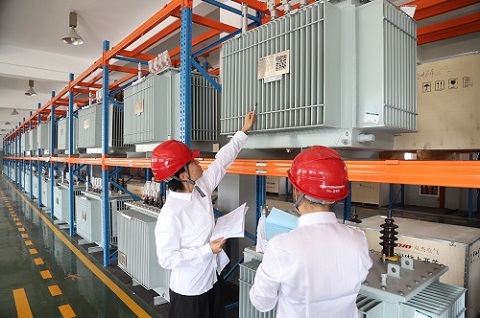 國(guó)網(wǎng)寧波市鄞州區(qū)供電公司：倉(cāng)庫(kù)盤(pán)點(diǎn)，迎“冬峰”