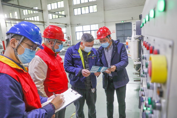 浙江寧波供電：春節(jié)企業(yè)不停產(chǎn)，供電服務(wù)“不打烊”