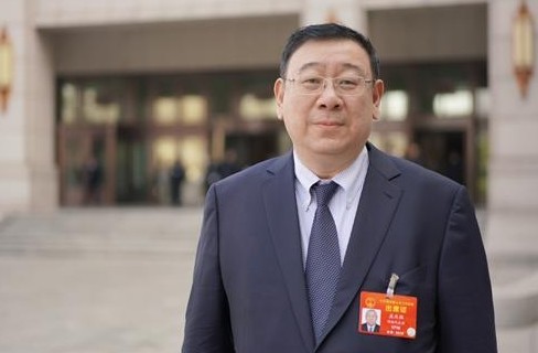 國(guó)網(wǎng)湖南省電力有限公司董事長(zhǎng)、黨委書記 孟慶強(qiáng):推動(dòng)電池儲(chǔ)能產(chǎn)業(yè)發(fā)展 助力實(shí)現(xiàn)碳達(dá)峰、碳中和目標(biāo)