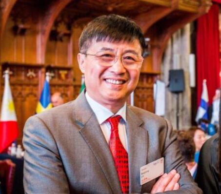 林伯強(qiáng)：實(shí)現(xiàn)碳中和，能源結(jié)構(gòu)調(diào)整能否成功，取決于這兩個(gè)因素