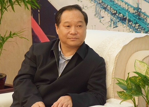 南方電網(wǎng)董事、黨組副書記畢亞雄：電網(wǎng)企業(yè)助力“30·60目標(biāo)”的舉措、思考和建議