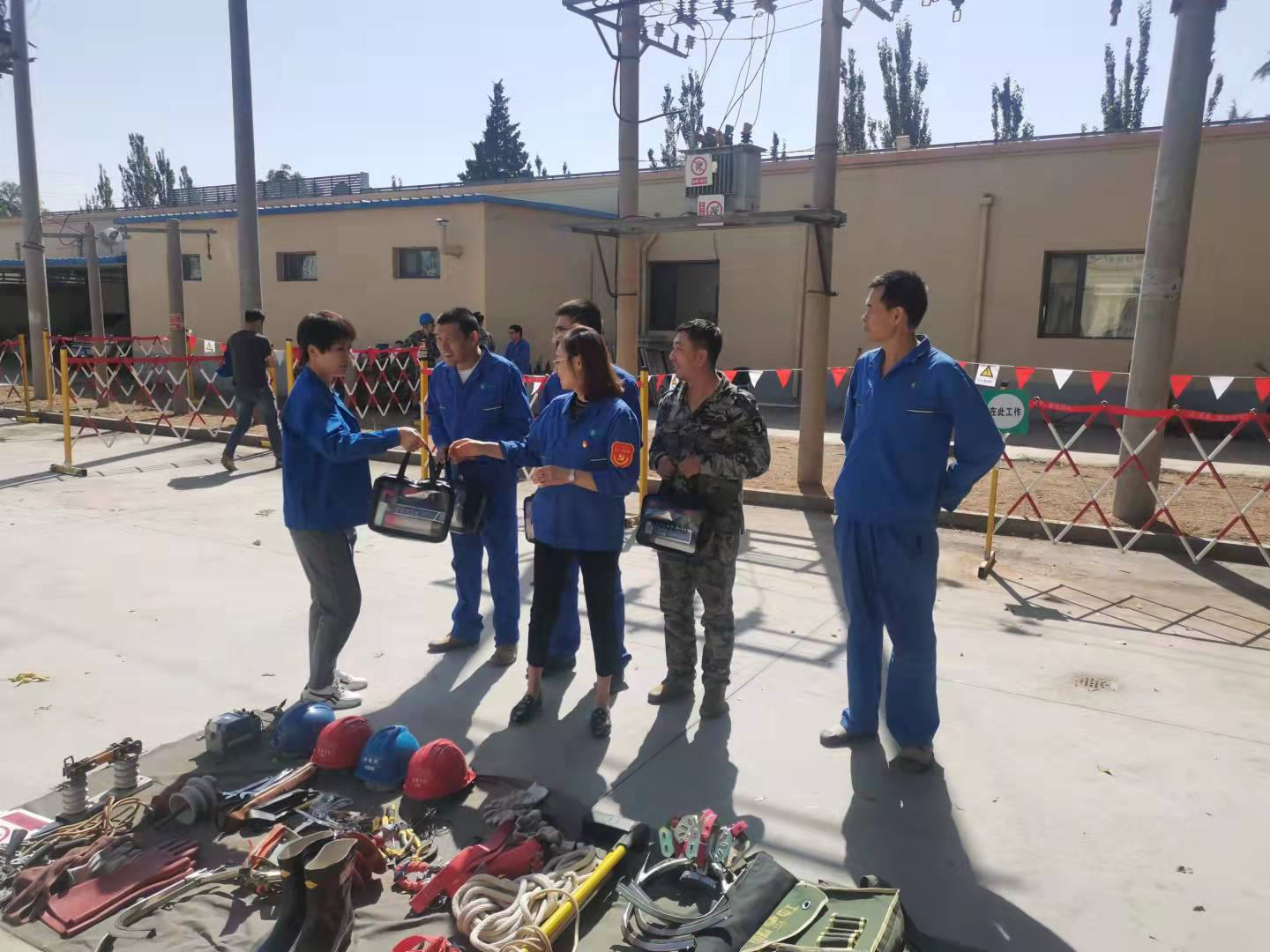 烏海電業(yè)局千里山分局：演練鍛煉能力，比賽彰顯風(fēng)姿