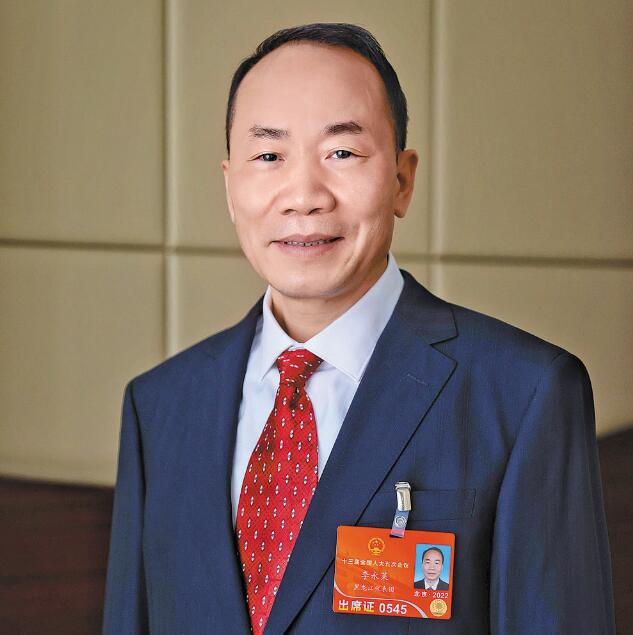 【兩會】國網(wǎng)黑龍江省電力有限公司董事長、黨委書記李永萊：扛牢保供電政治責(zé)任 推動能源綠色低碳轉(zhuǎn)型