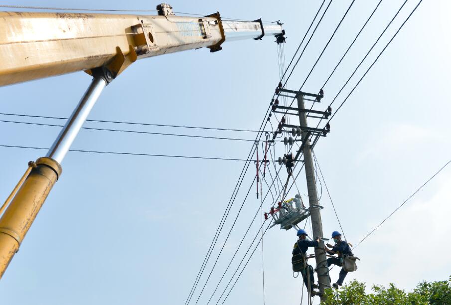 保供電惠民生，國網(wǎng)余姚市供電公司持續(xù)實施單電源小區(qū)升級改造