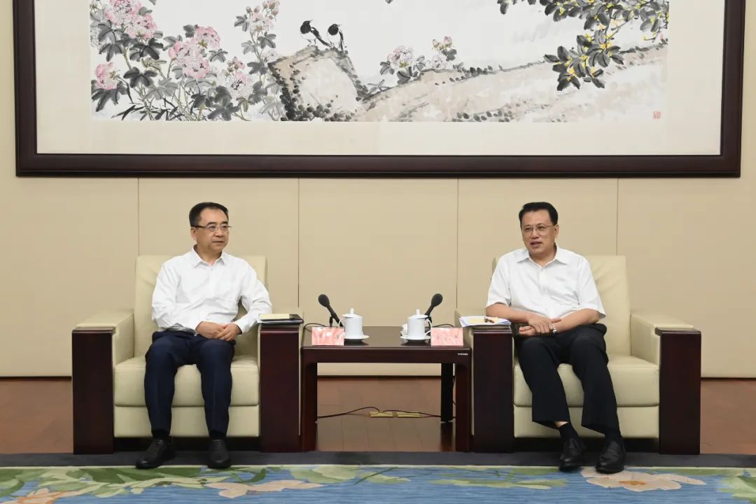 大唐集團(tuán)公司黨組書記、董事長(zhǎng)鄒磊拜會(huì)浙江省委書記、省人大常委會(huì)主任袁家軍
