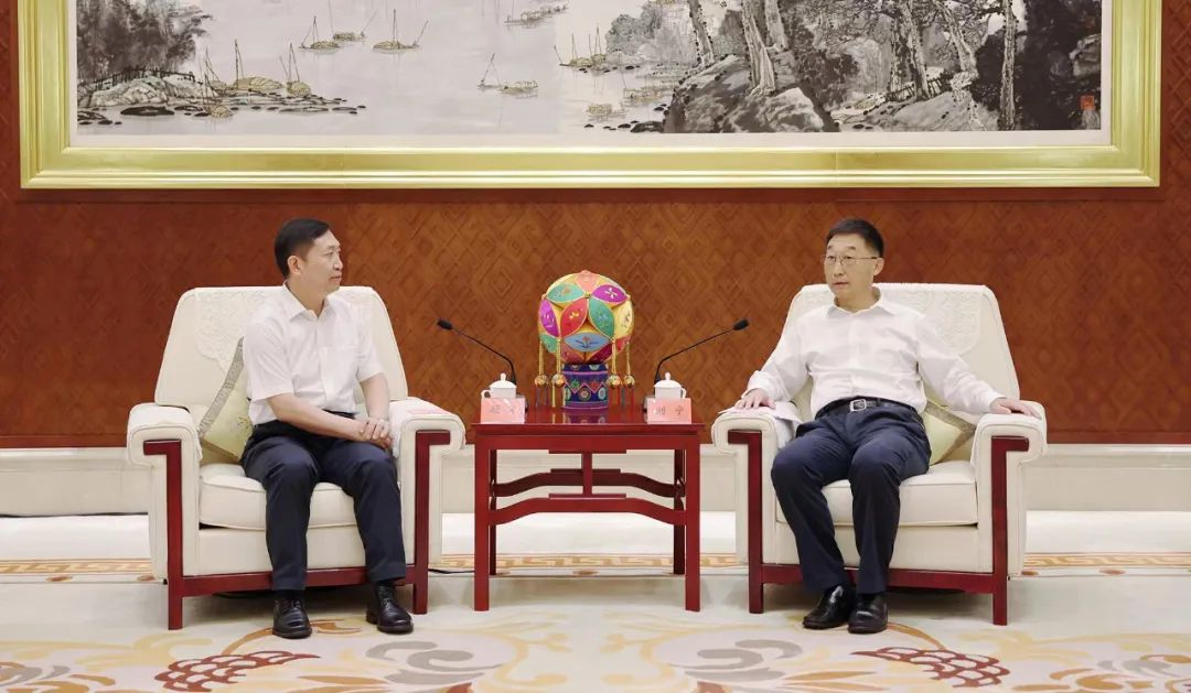 中核集團總經(jīng)理、黨組副書記顧軍拜會廣西壯族自治區(qū)黨委書記劉寧