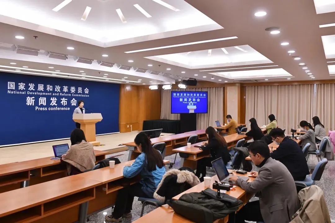 國(guó)家發(fā)展改革委：加快建設(shè)核電、水電項(xiàng)目