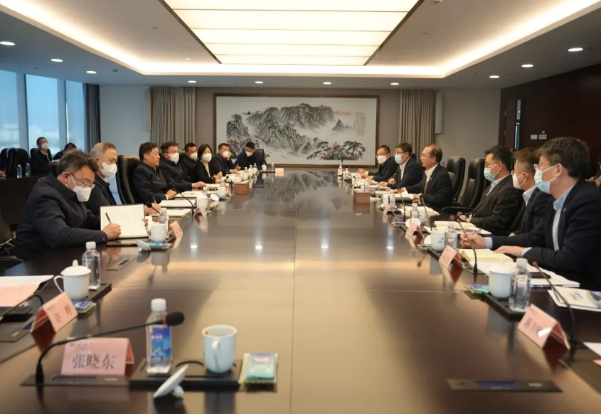 華電集團(tuán)黨組書記、董事長江毅會(huì)見東方電氣黨組書記、董事長俞培根