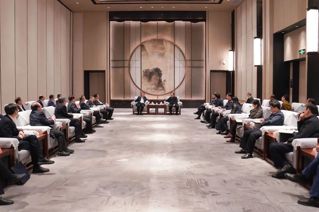 華能集團(tuán)黨組書記、董事長溫樞剛拜會(huì)雄安新區(qū)黨工委書記、管委會(huì)主任張國華
