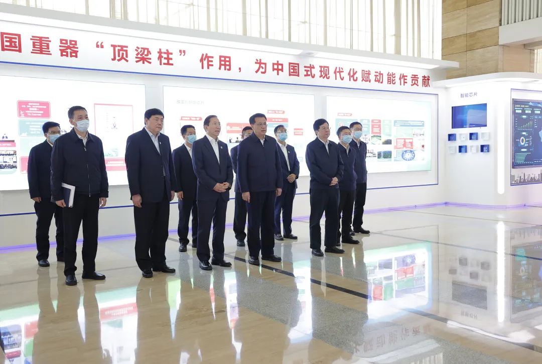 重慶市委書記袁家軍、市長胡衡華與國家電網(wǎng)董事長辛保安、總經(jīng)理張智剛會談