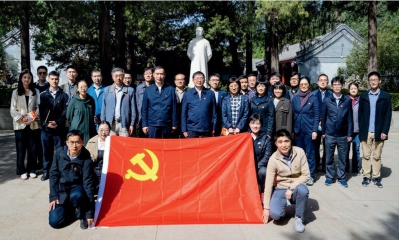 《旗幟》刊發(fā)國(guó)家能源局黨組書(shū)記、局長(zhǎng)章建華署名文章