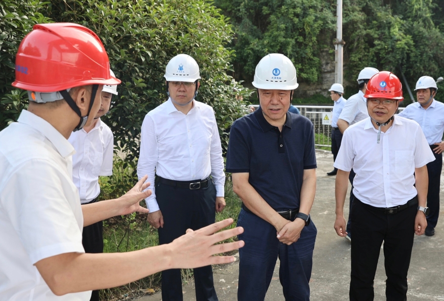 雷鳴山深入大沫、溪洛渡和向家壩水電站開展安全生產(chǎn)專題調(diào)研