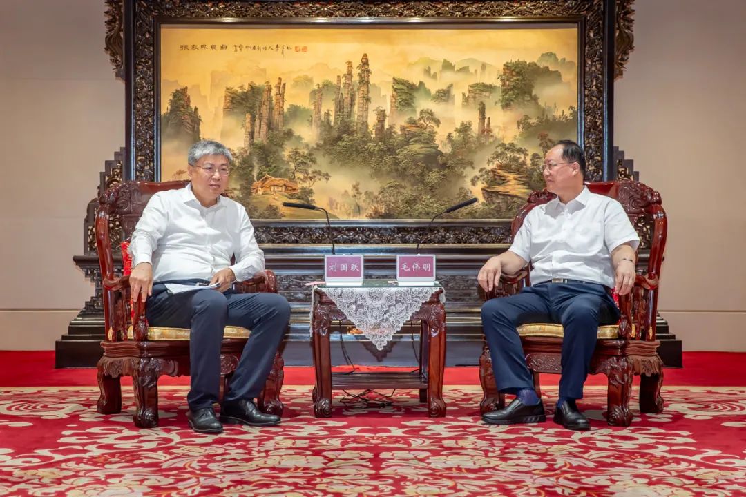 國家能源集團黨組書記、董事長劉國躍拜會湖南省委副書記、省長毛偉明