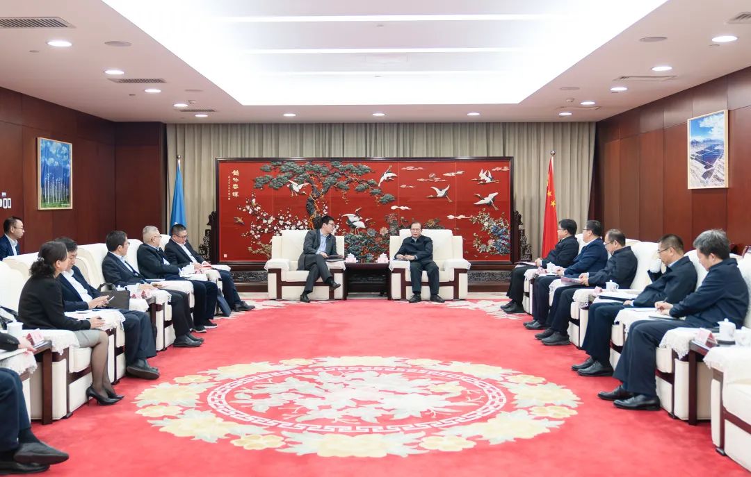 華電黨組書記、董事長江毅會見上海電氣集團黨委書記、董事長吳磊