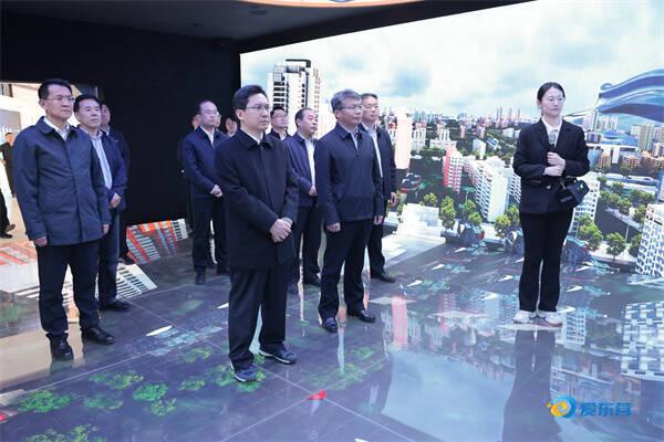 東營市委副書記、市長陳必昌調(diào)研儲能產(chǎn)業(yè)發(fā)展情況