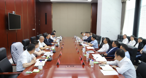 中國電建黨委常委、副總經(jīng)理劉源源與晉能控股集團黨委書記、董事長李國彪舉行會談