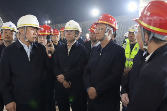 中國電建黨委副書記、總經(jīng)理王斌赴高原重大項(xiàng)目調(diào)研指導(dǎo)工作 宣講黨的二十屆三中全會精神