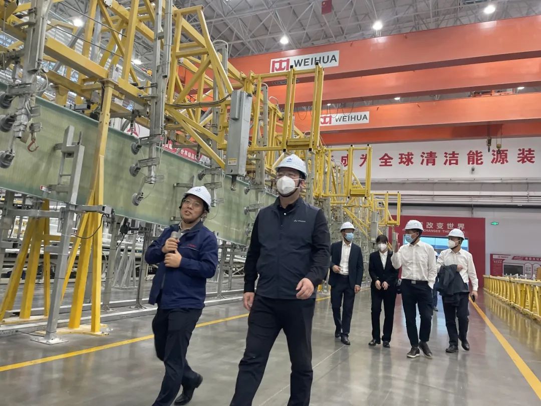 華電浙江公司黨委書記趙偉東赴中車株洲所、三一重能、湖南大學(xué)全國重點(diǎn)實(shí)驗(yàn)室開展高層交流活動  華電浙江 2024年10月27日 18:46 浙江      10月24-26日，華電浙江公司黨委書記、執(zhí)行