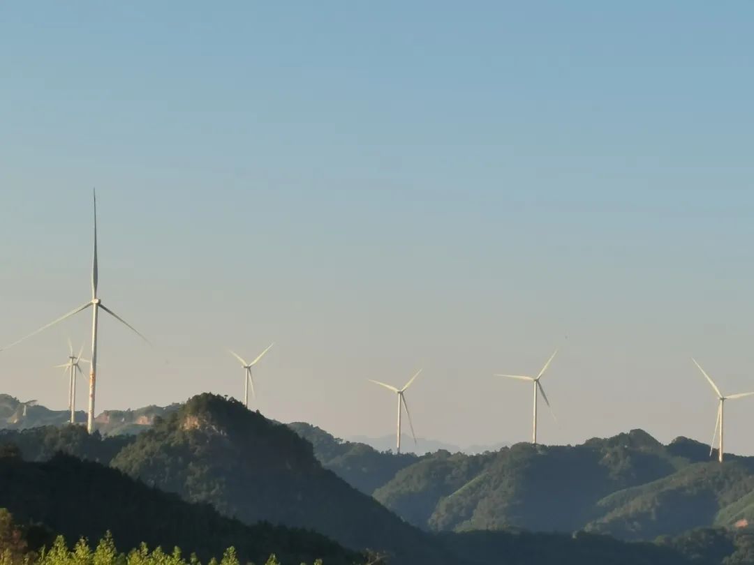 國家能源集團(tuán)廣西公司大黎三期祥風(fēng)風(fēng)電場(chǎng)全容量并網(wǎng)