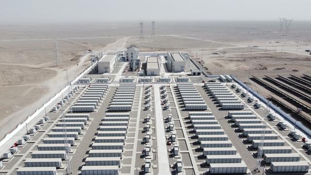 廣東儲(chǔ)能“走出去”：“萬(wàn)億藍(lán)?！币院巍疤越稹?