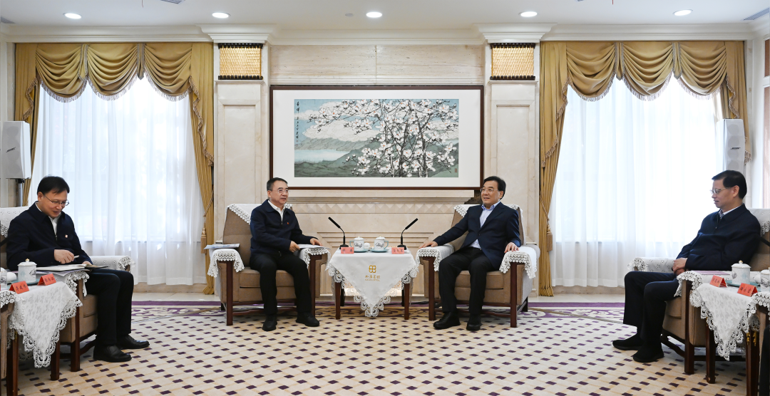 大唐集團董事長鄒磊、總經(jīng)理張傳江拜會江蘇省委書記信長星、省長許昆林