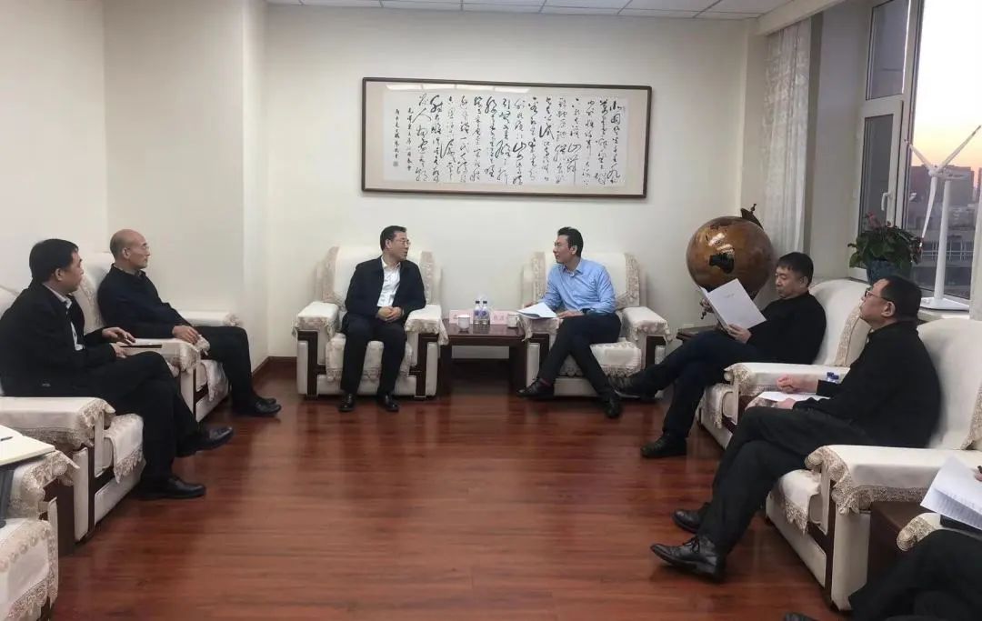 華電吉林公司黨委書記孫毅、黨委副書記鄭成杰拜會吉林省能源局黨組書記、局長趙彥峰