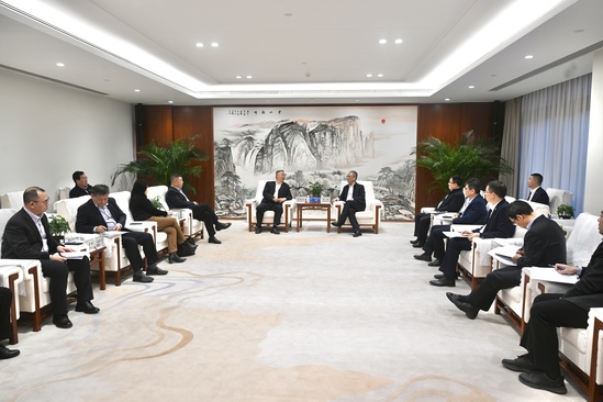 中國電建黨委副書記、總經(jīng)理王斌與中國機電商會黨委書記、會長張鈺晶舉行會談