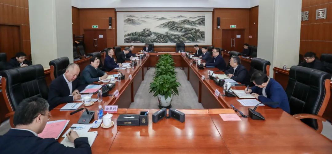 中核集團(tuán)會見中國一重董事、總經(jīng)理、黨委副書記呂智強(qiáng)一行