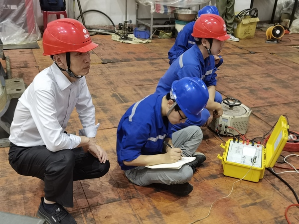 【新春走基層】匠心守護(hù)設(shè)備安，確保電力暢無憂