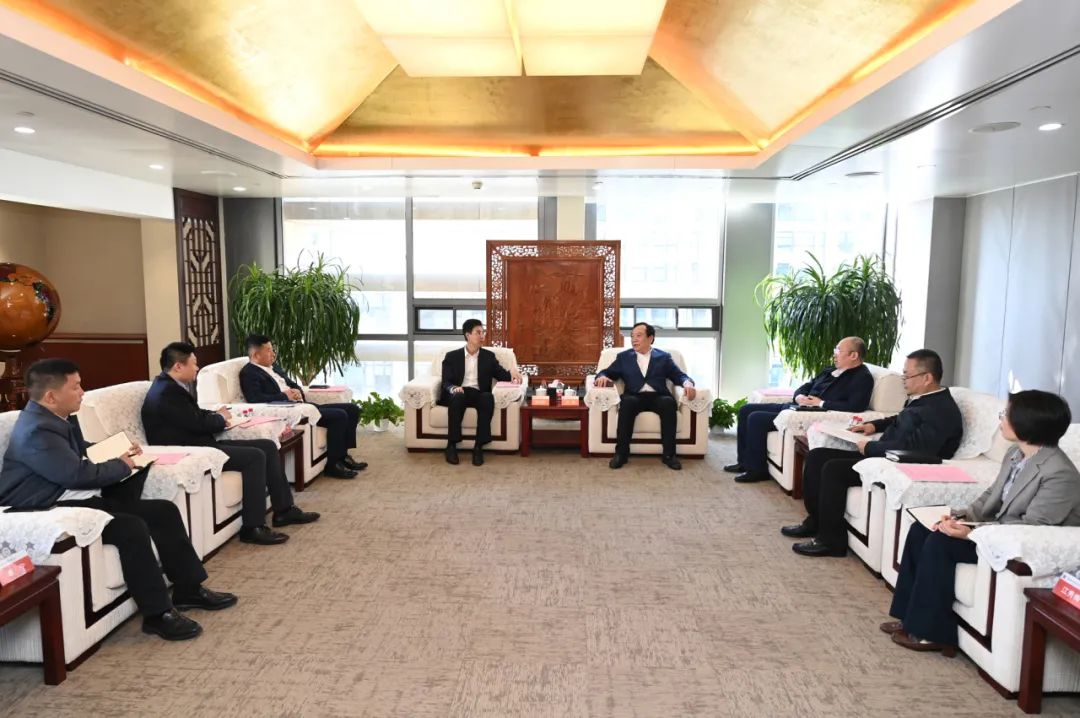 大唐國際黨委書記、董事長李凱會見中建五局黨委書記、董事長田衛(wèi)國