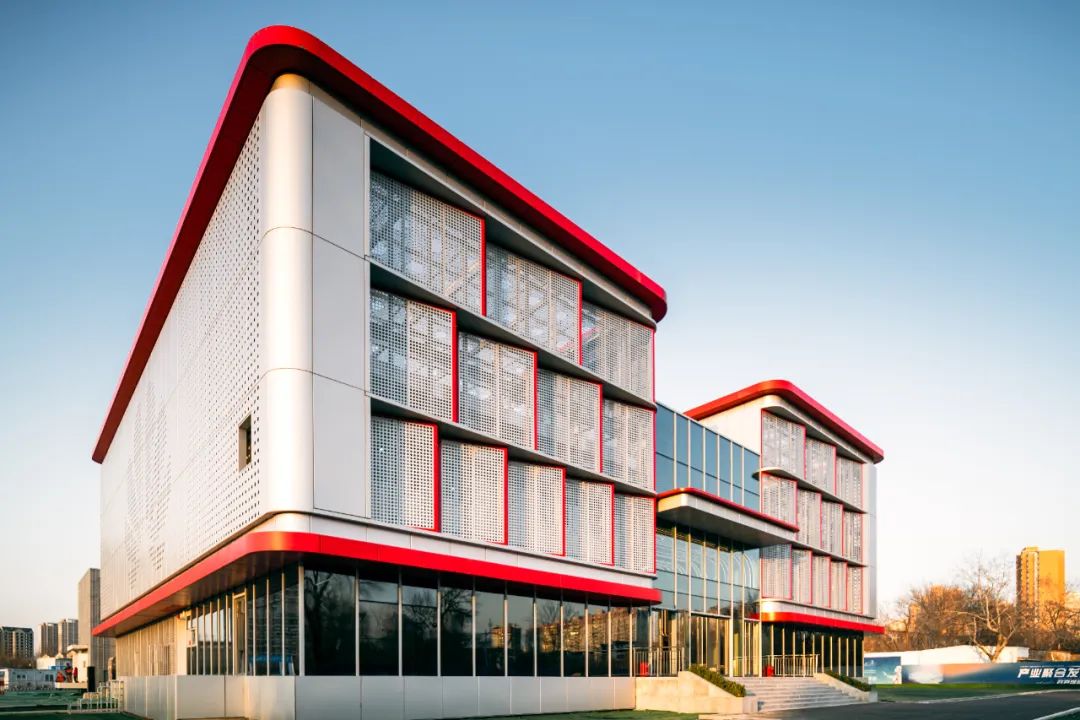 天津智算中心：打造AI算力高地，探索數(shù)字經(jīng)濟的“津門模式”